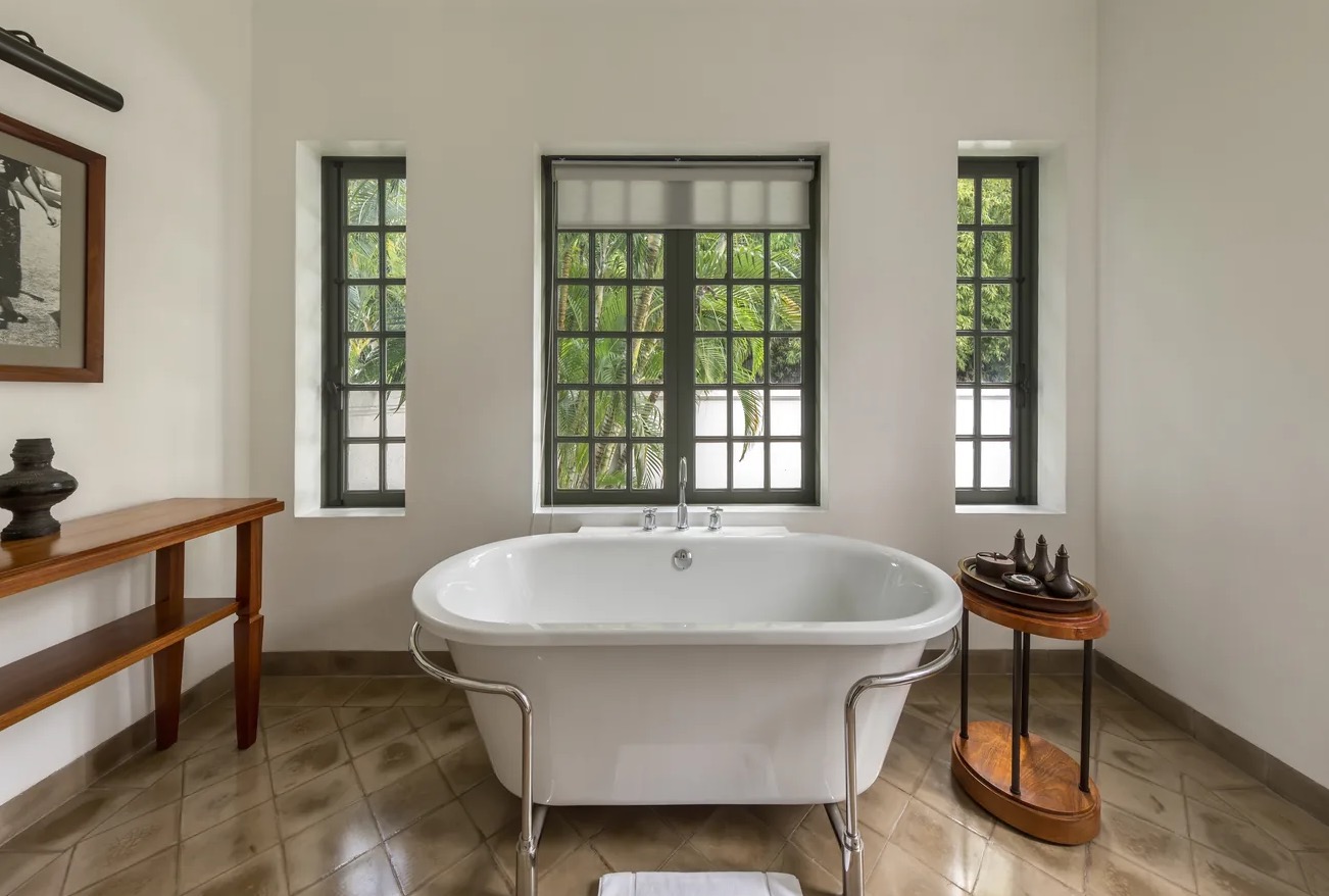 Bathroom Water Damage Restoration in Robert, LA
